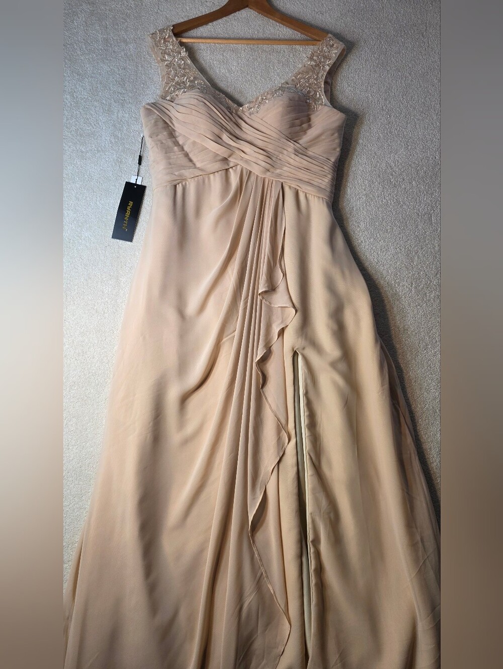 Ryanth Champaign Mother Of The Bride Bridesmaid Maxi Gown Ruffles Lace 14 NWT